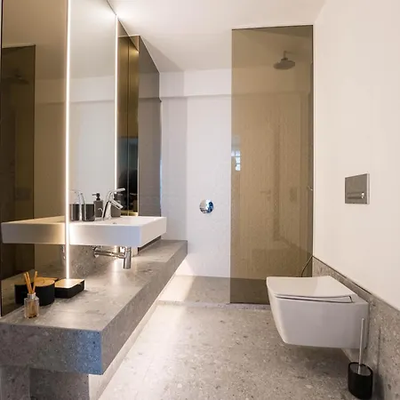 Sphere - High-end 1br Getaway Near Promenada Mall בוקרשט